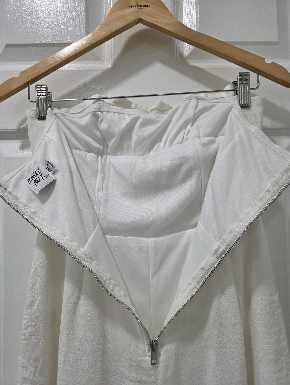 Princess Polly Hunter Mae Strapless Ruched Frill Playsuit Romper White Size 4 - Picture 13 of 16